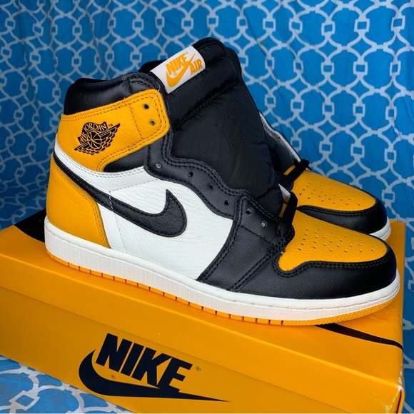 Nike Air Jordan high Women's size Yellow toe retro og black